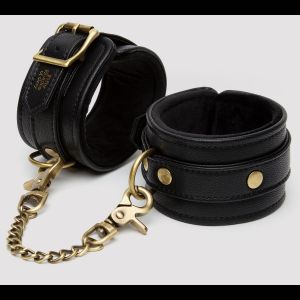 Черные оковы на ноги Bound to You Faux Leather Ankle Cuffs