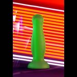 Зеленая, светящаяся в темноте анальная втулка Victor Glow - 10 см.