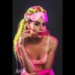 Розовая маска Shy