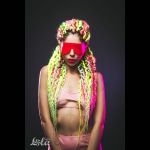 Красная маска Shy