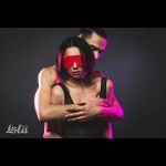 Красная маска Shy