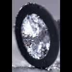 Черная анальная втулка с прозрачным стразом - 7,2 см.