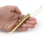 Золотистый вибромассажер-кулон Necklace Vibe