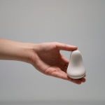 Серый вибромассажёр Opal